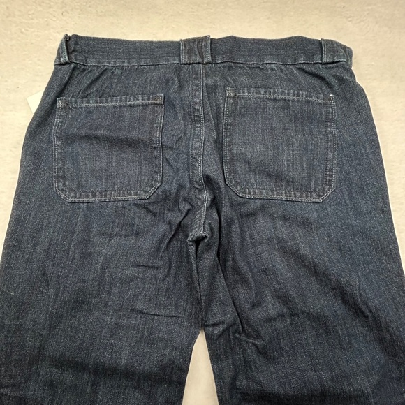 Old Navy NWT Women's "The Diva" Flared Jeans, size 6 Regular Wide Leg Boot Cut - Picture 15 of 16